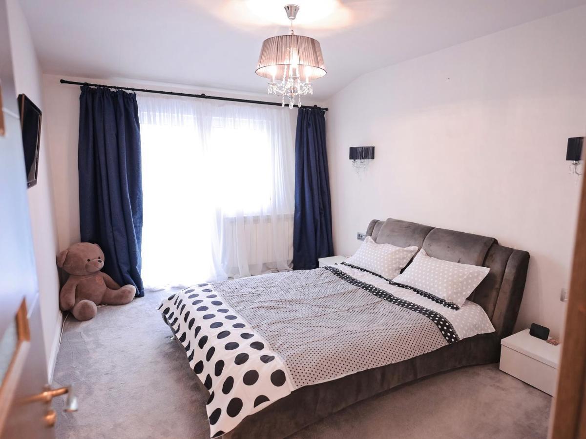 Ase Premium House Villa Suceava Bagian luar foto