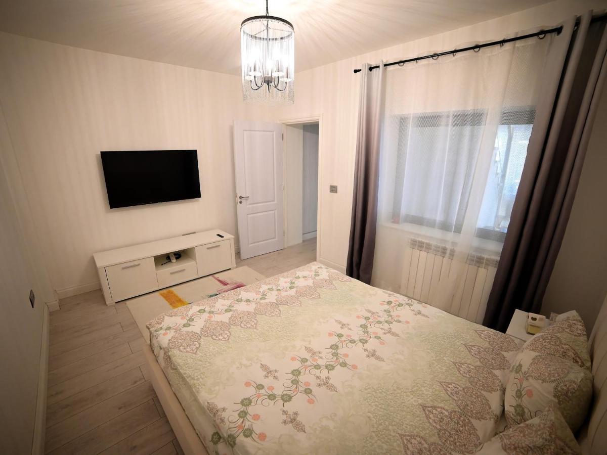 Ase Premium House Villa Suceava Bagian luar foto